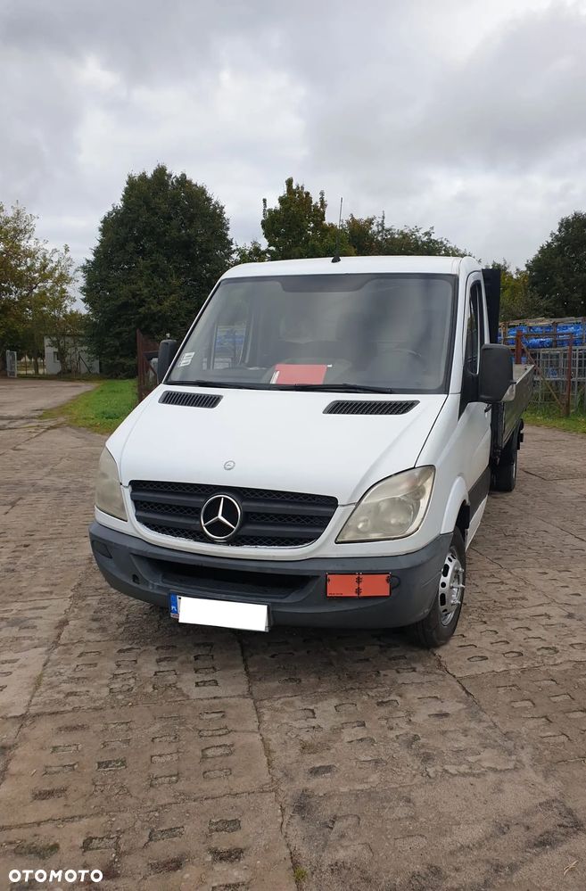Mercedes-Benz Sprinter - 2