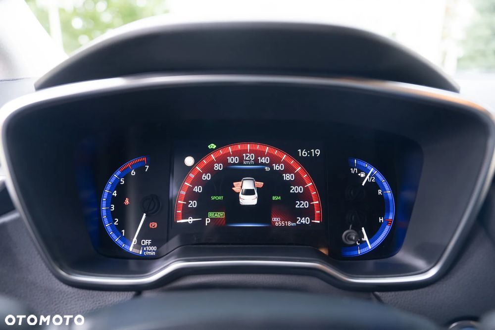 Toyota Corolla 1.8 Hybrid Executive - 3