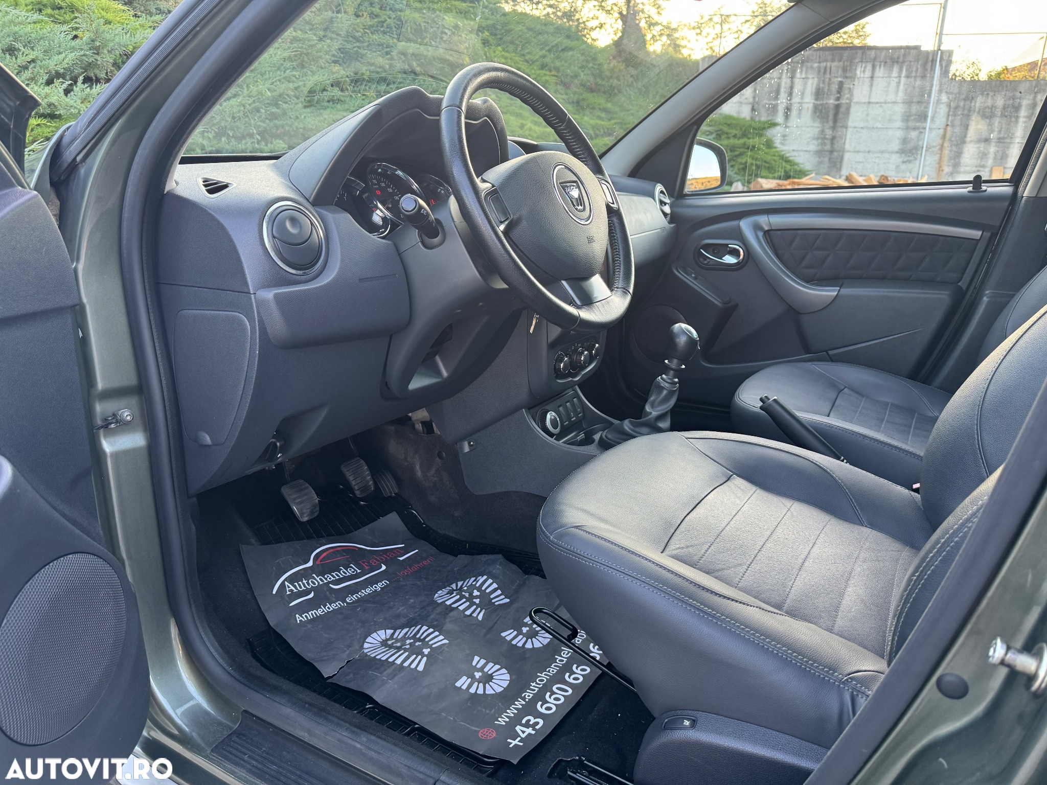 Dacia Duster 1.5 dCi 4x4 Prestige - 10