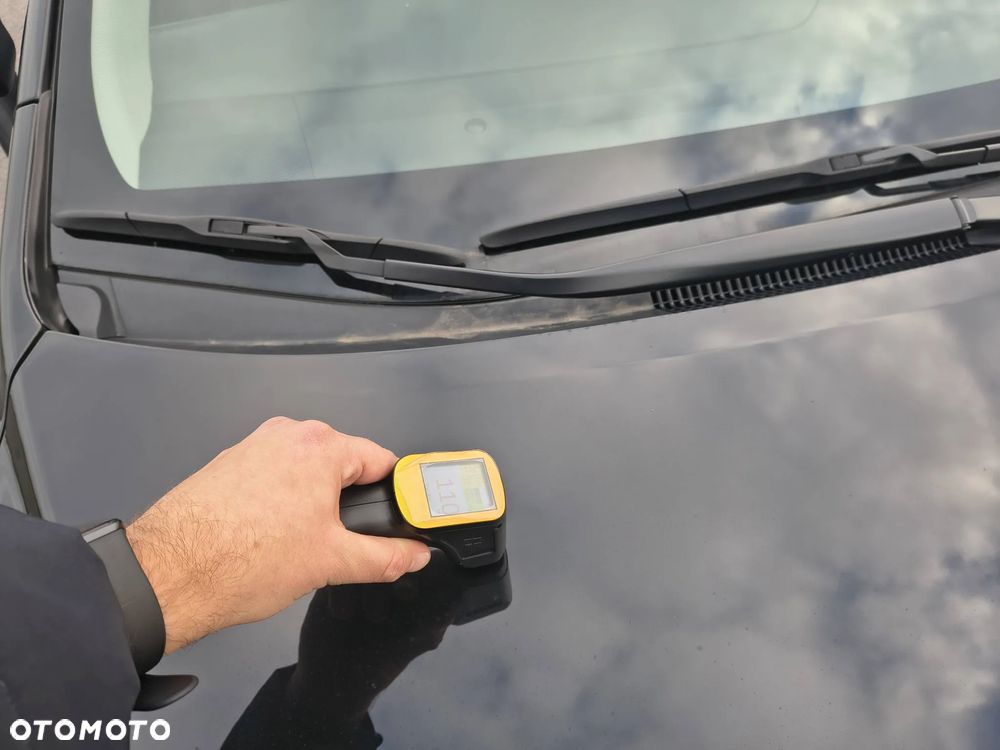 Toyota Corolla 1.8 Hybrid Comfort - 37