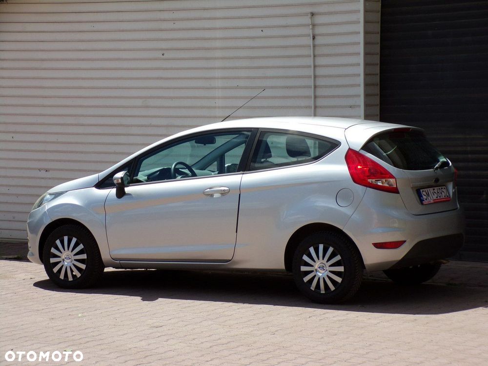 Ford Fiesta - 15