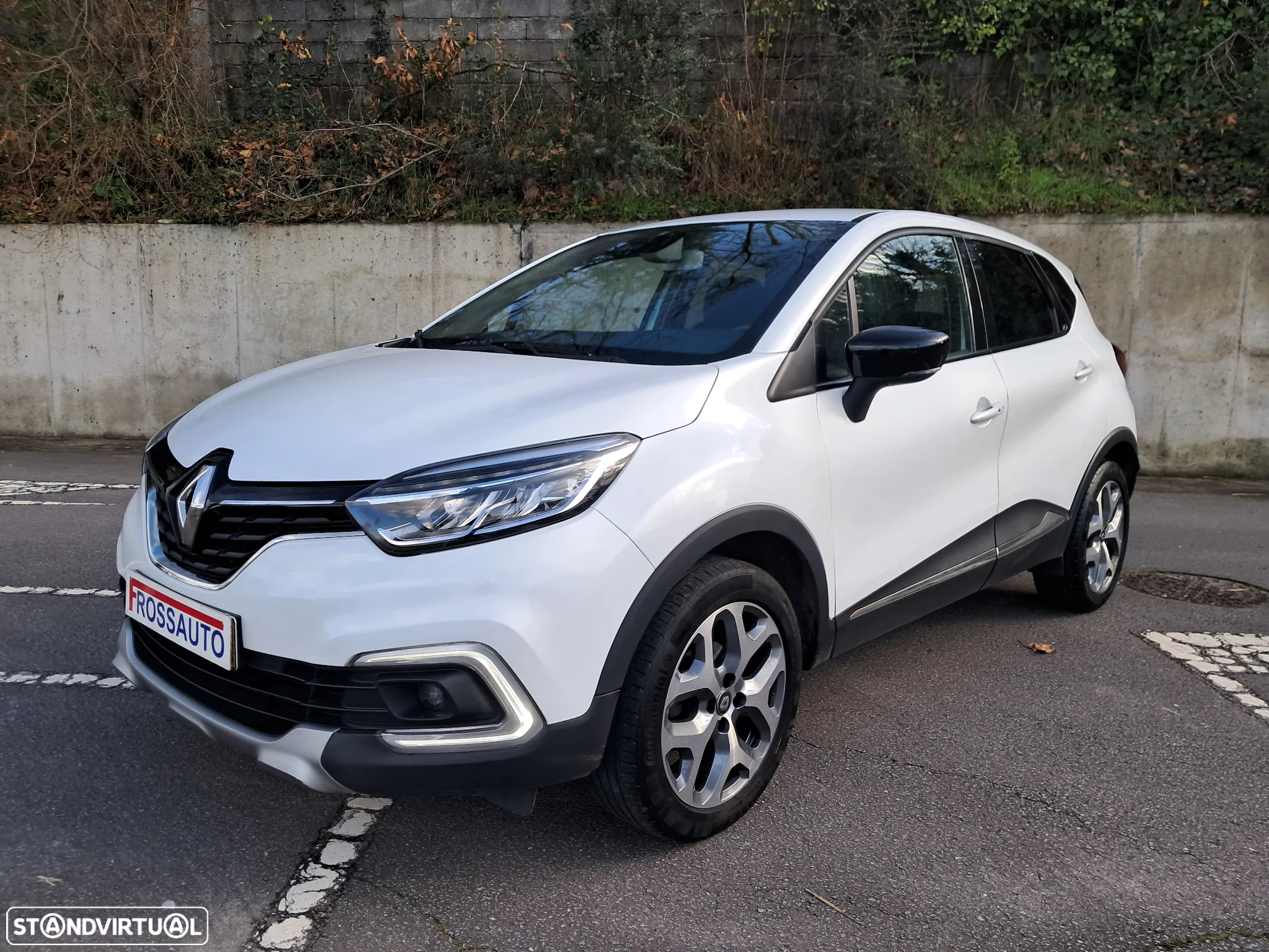 Renault Captur 0.9 TCE Exclusive - 2
