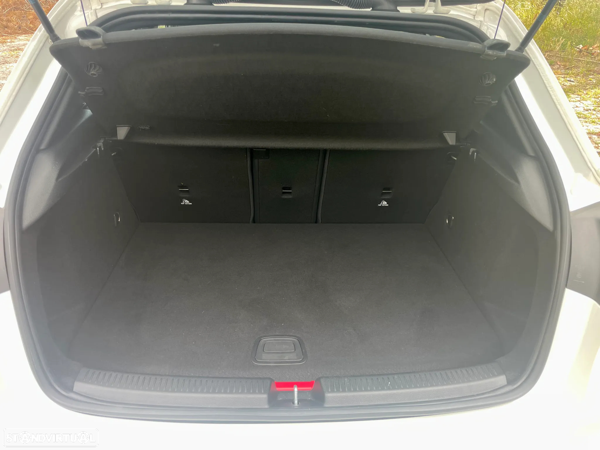 Mercedes-Benz A 250 e Progressive - 17
