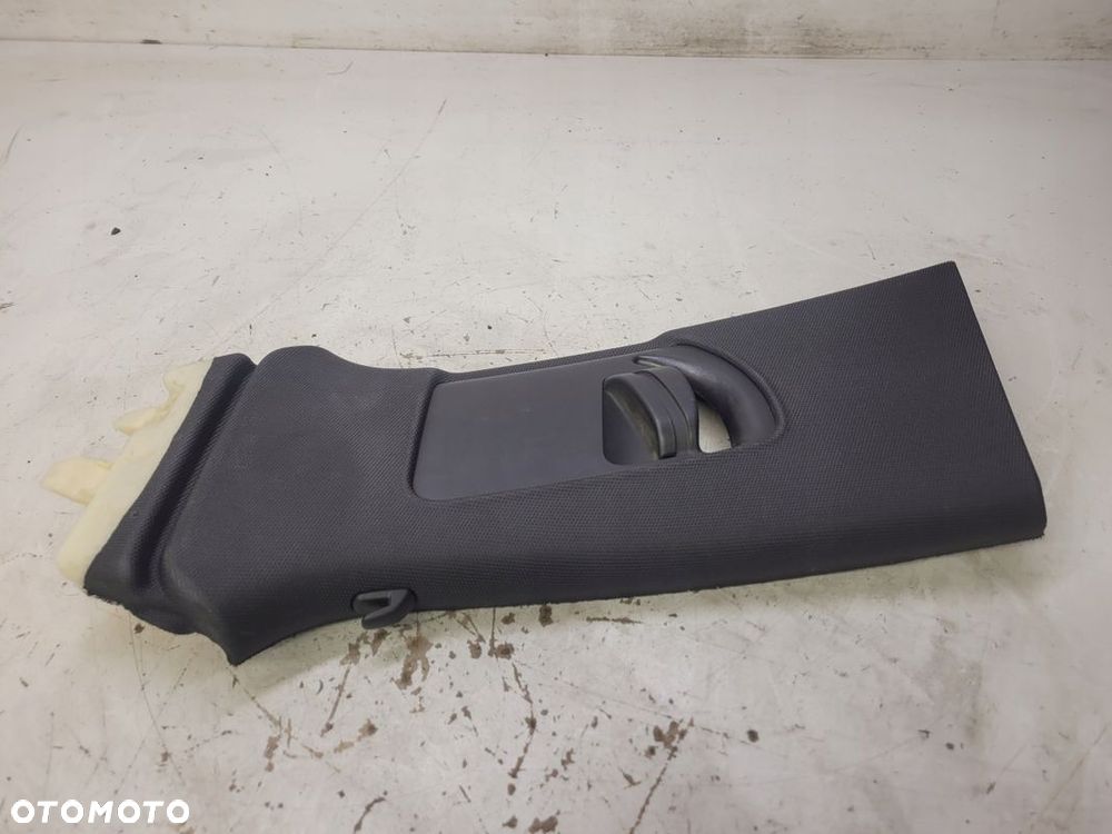 OSŁONA SŁUPKA B LEWA AUDI A4 B8 8K0867281C V48 - 2
