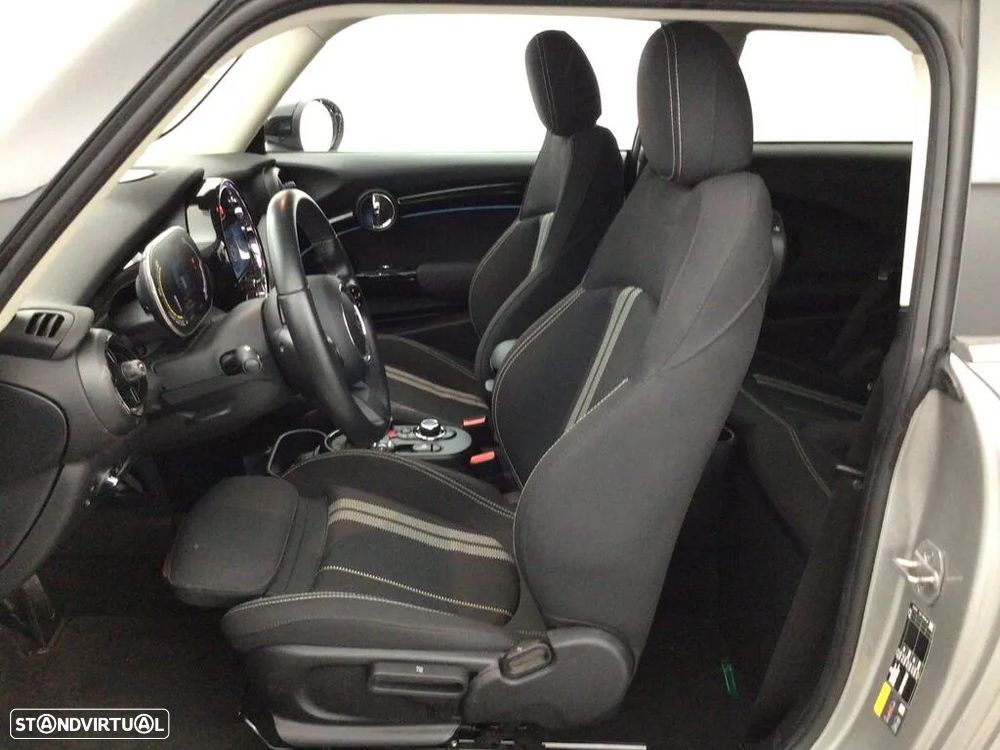 MINI 3 Portas Cooper SE Essential - 5
