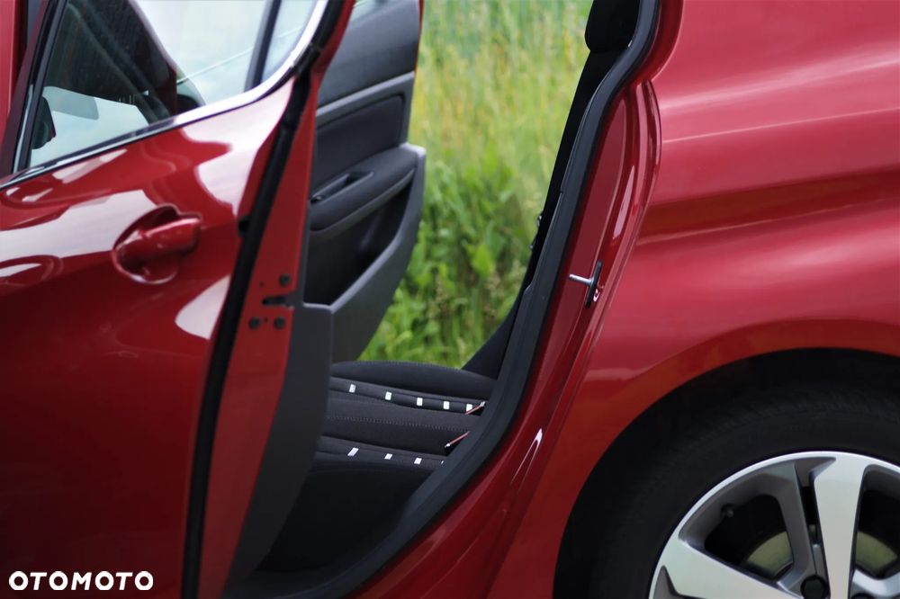Peugeot 308 - 32