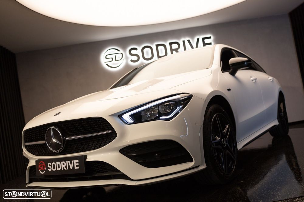 Mercedes-Benz CLA 250 e Shooting Brake AMG Line - 40