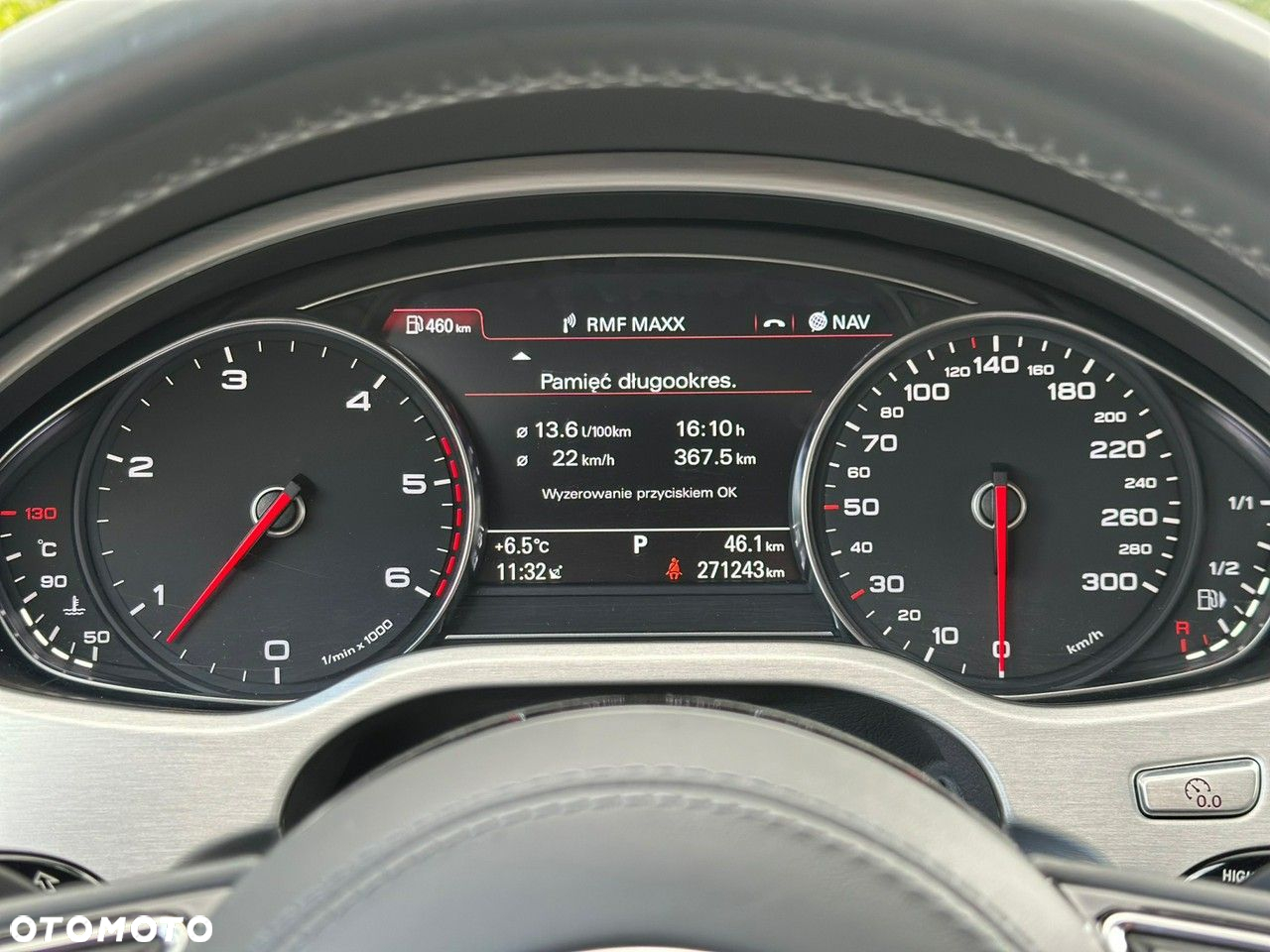 Audi A8 - 27