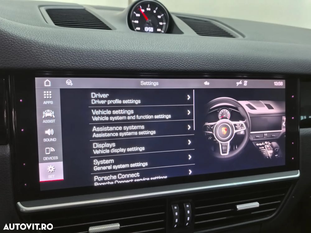 Porsche Cayenne - 27