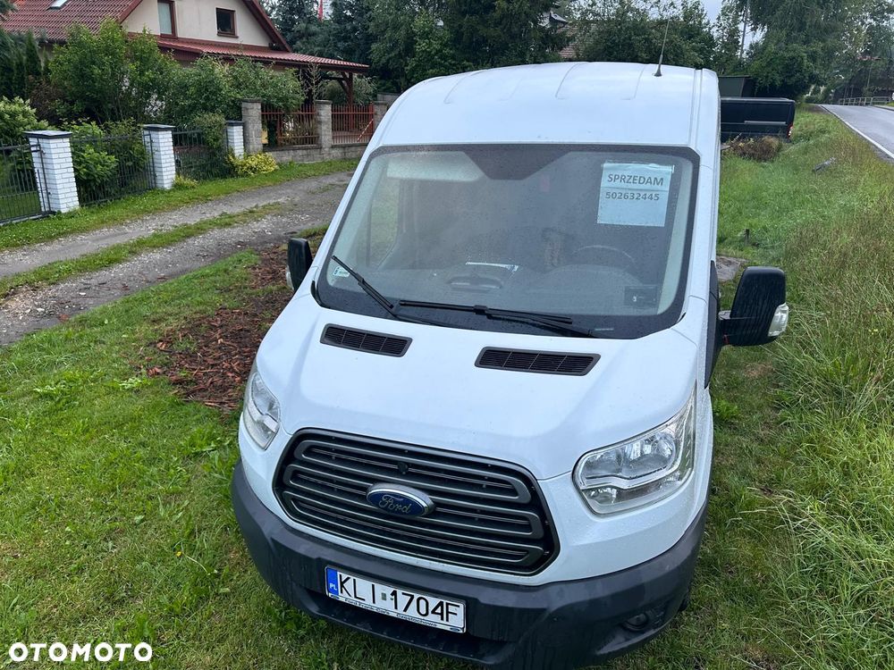 Ford Transit - 12