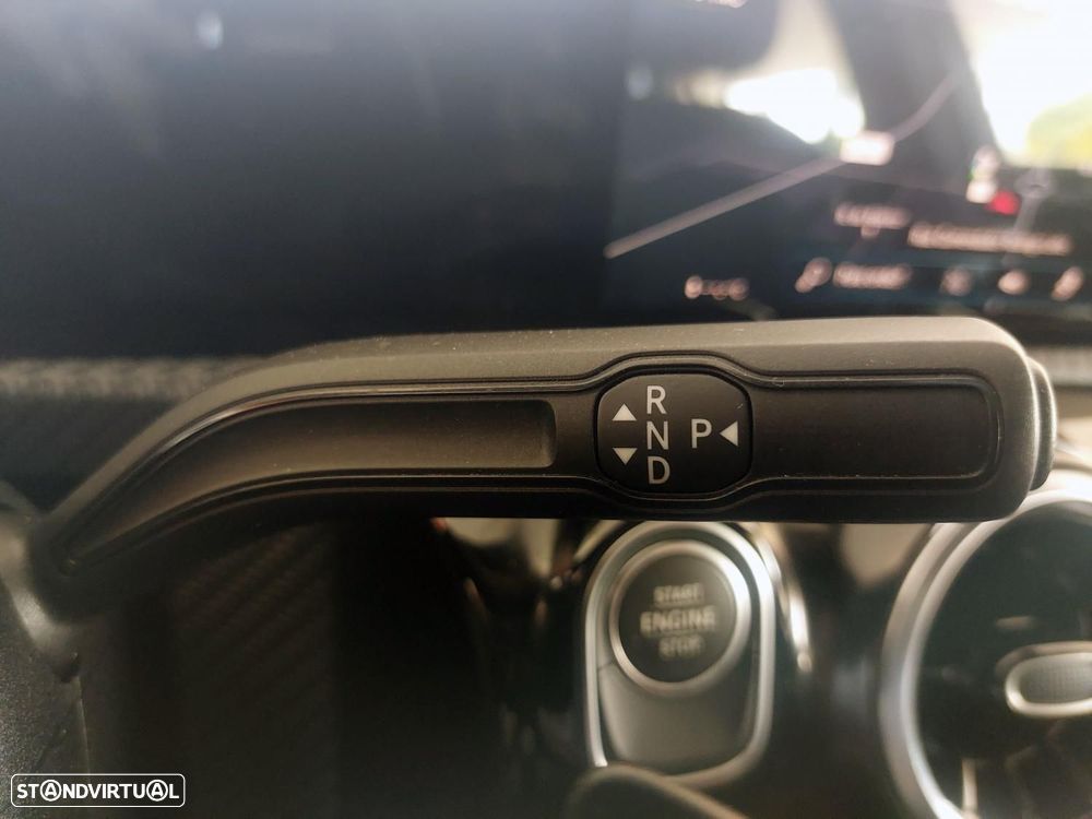 Mercedes-Benz A 250 e Style Plus - 23