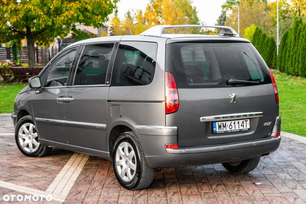 Peugeot 807 2.0 HDi Premium - 24