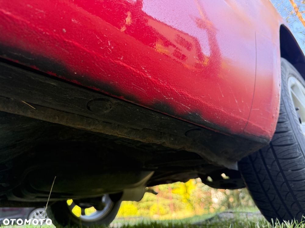 Toyota Yaris 1.0 Luna A/C - 29