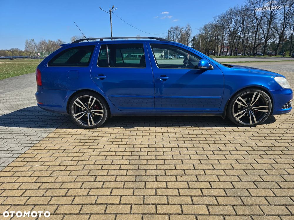 Skoda Octavia 2.0 TSI RS - 4