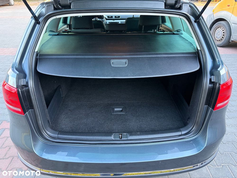 Volkswagen Passat 1.4 TSI DSG BlueMotion Technology Comfortline - 23
