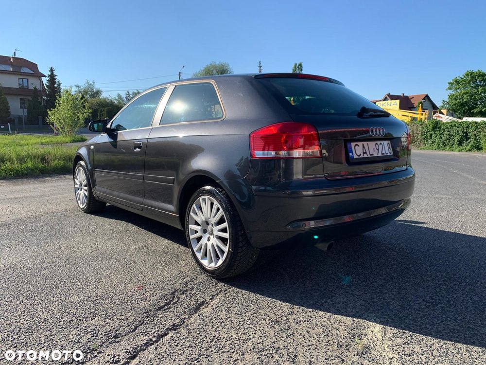 Audi A3 3-drzwiowe 1.6 Ambiente - 11