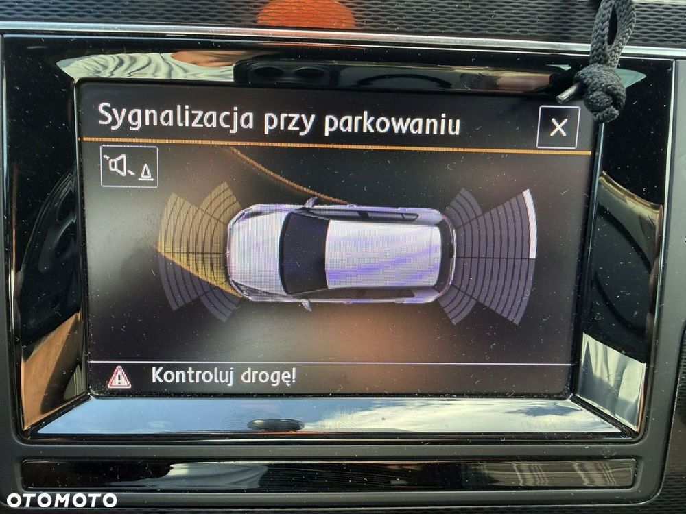 Volkswagen Golf - 19