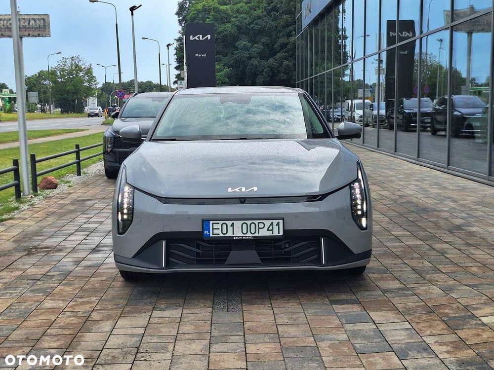 Kia EV4 - 8