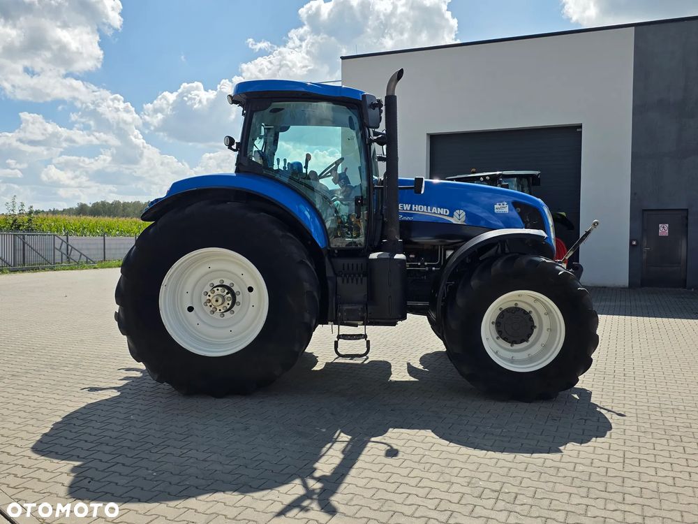 New Holland T7.220 PC 2014R - 30