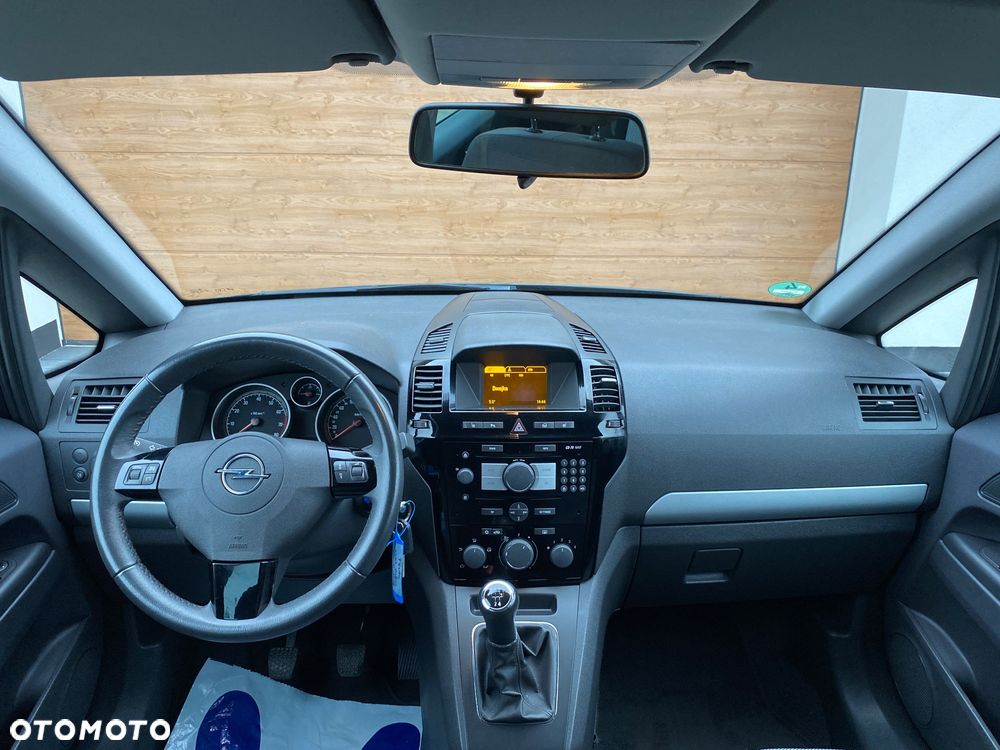 Opel Zafira 1.8 Design Edition - 27