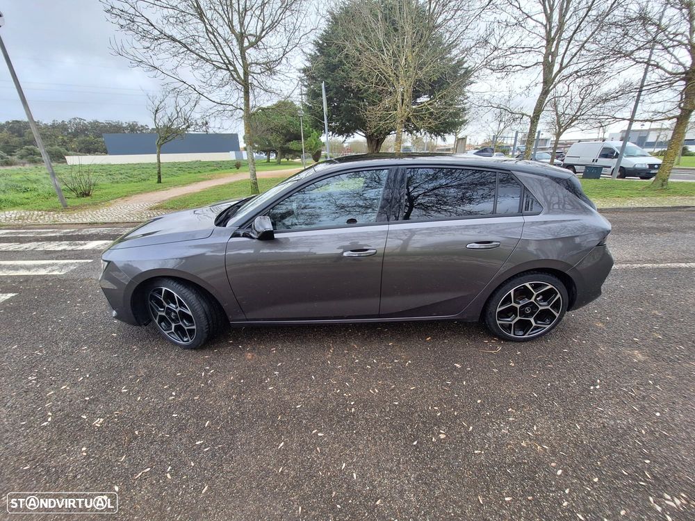 Opel Astra 1.5 D GS Line Aut. - 3