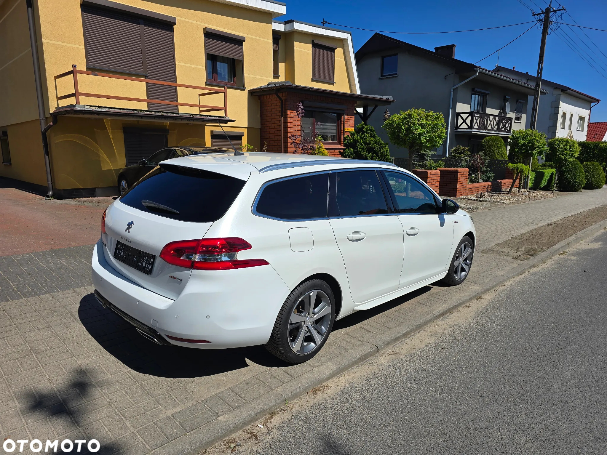 Peugeot 308 1.2 PureTech GPF GT Pack S&S - 4