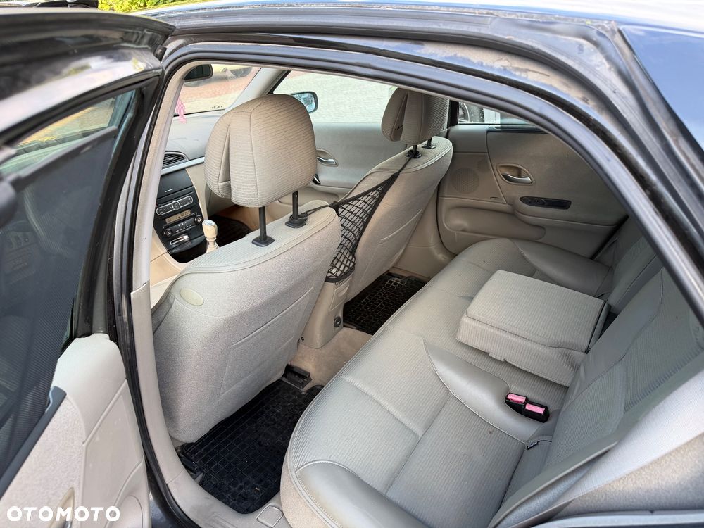 Renault Laguna 2.0T Dynamique - 8