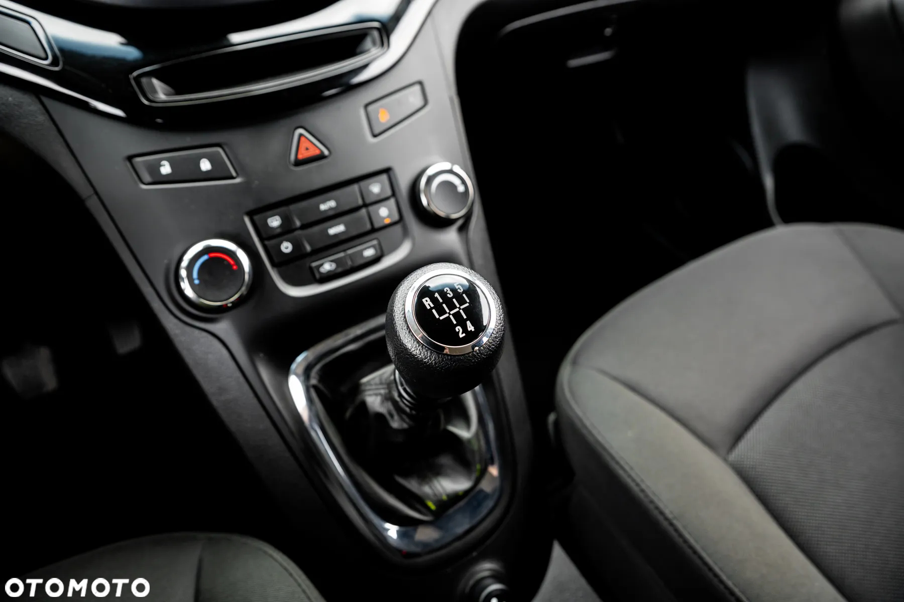 Chevrolet Orlando 1.4T LT - 34