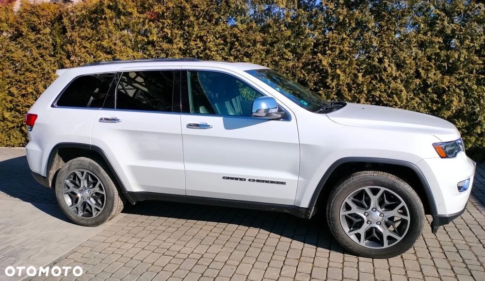 Jeep Grand Cherokee - 3