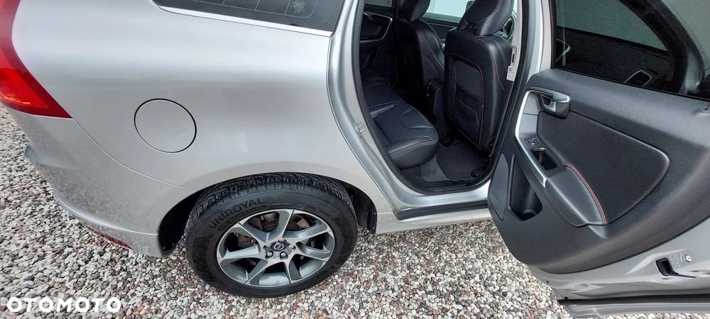 Volvo XC 60 D3 Geartronic Ocean Race - 28
