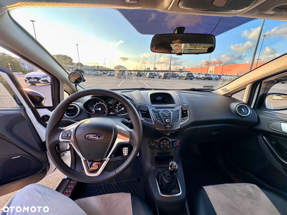 Ford Fiesta 1.0 EcoBoost Silver X - 13
