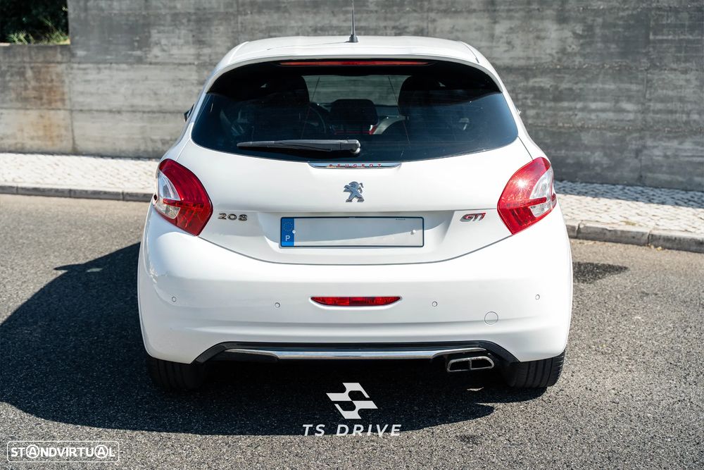 Peugeot 208 GTI 200 THP - 4