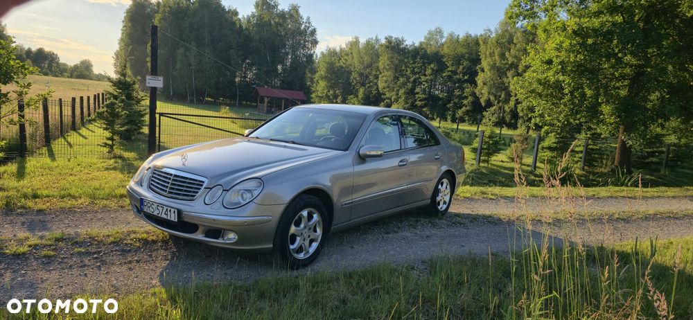 Mercedes-Benz Klasa E - 4