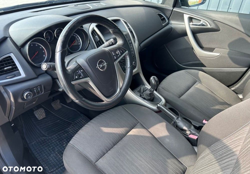 Opel Astra - 14