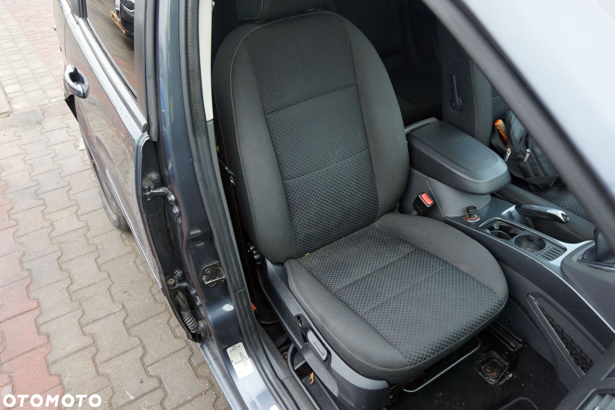 FORD C-MAX I MK1 LIFT 2007 H4 1.8 TDCI KKDA 115KM MTX75 3.41 SZARY na części - 13