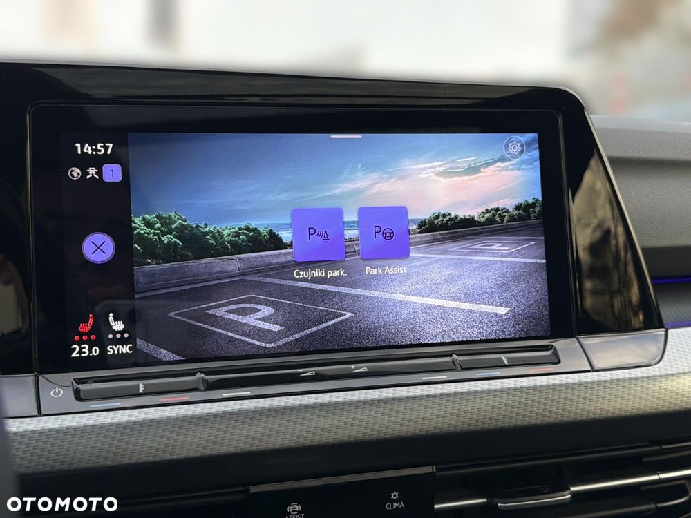 Volkswagen Golf - 35