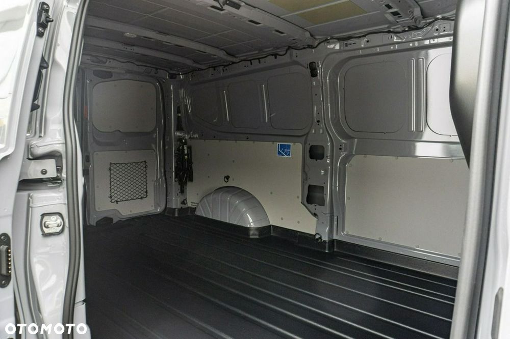 Volkswagen Transporter - 15