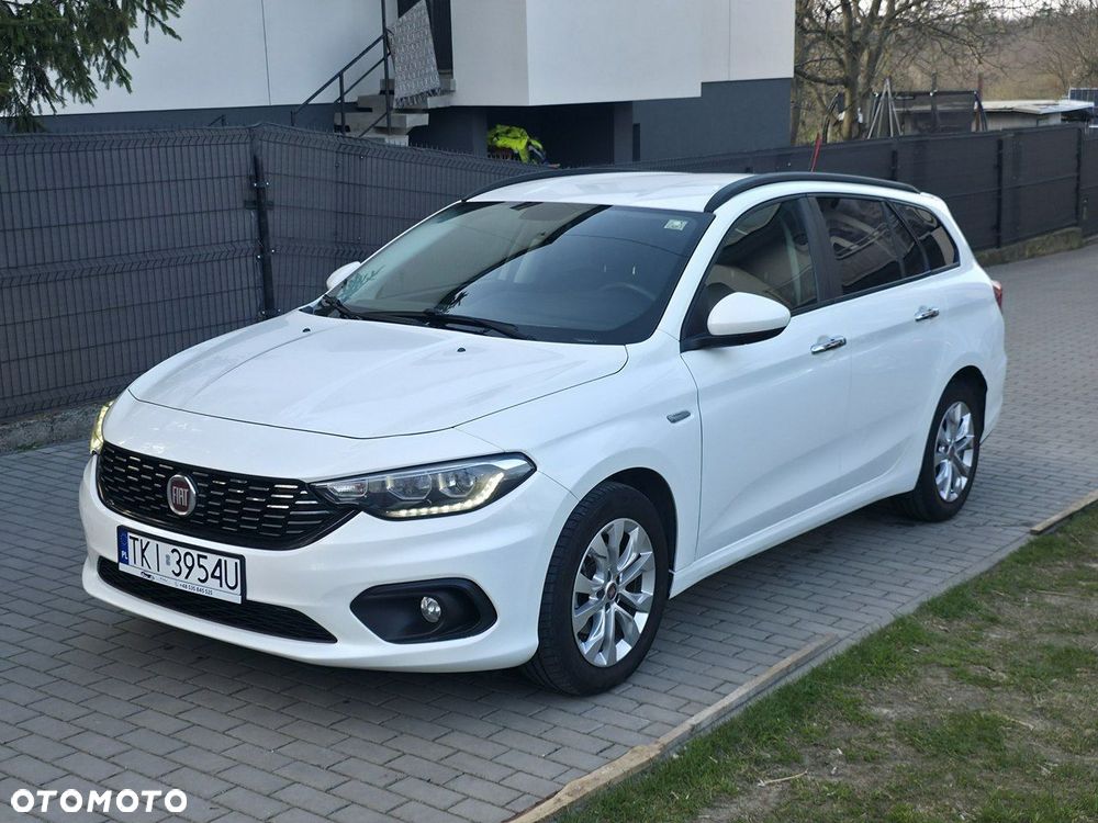 Fiat Tipo - 1
