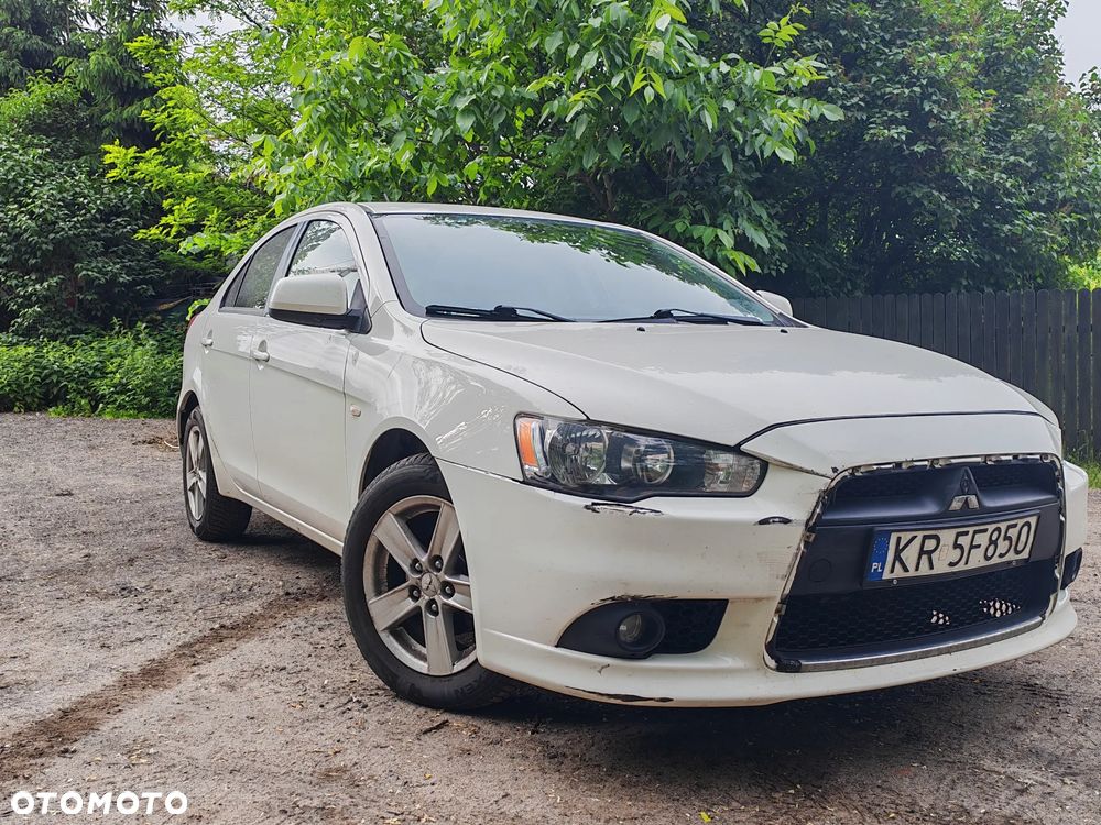 Mitsubishi Lancer 1.8 Invite - 2