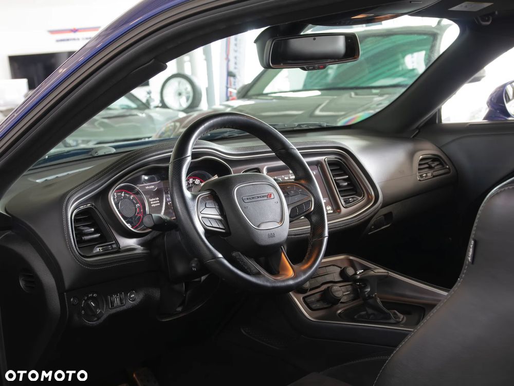 Dodge Challenger 3.6 GT Plus AWD - 23