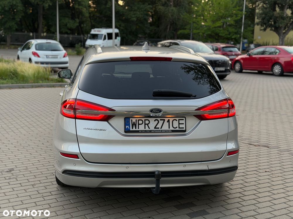 Ford Mondeo 2.0 TDCi ECOnetic Start-Stopp Titanium - 12