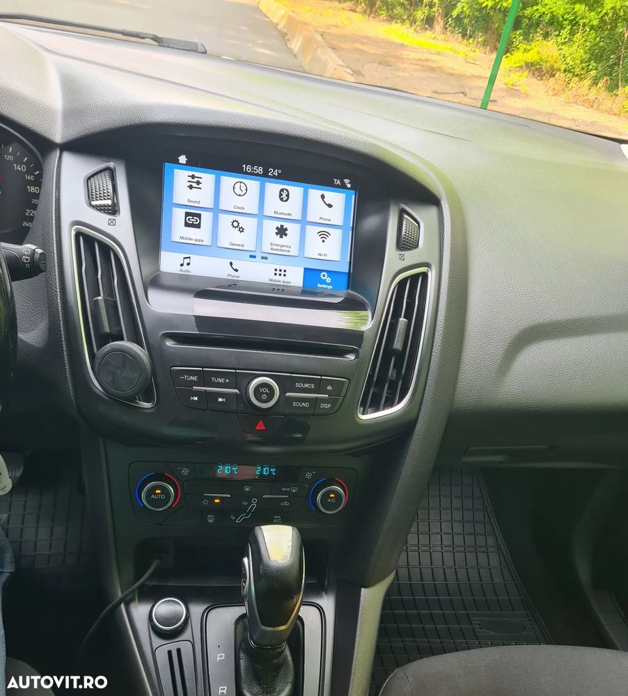 Ford Focus - 16
