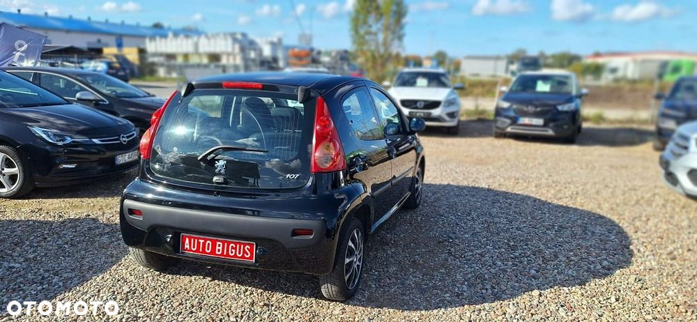 Peugeot 107 - 8