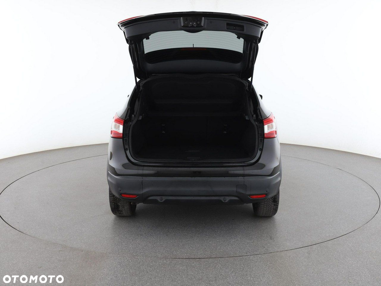 Nissan Qashqai 1.6 dCi 360 S&S - 19