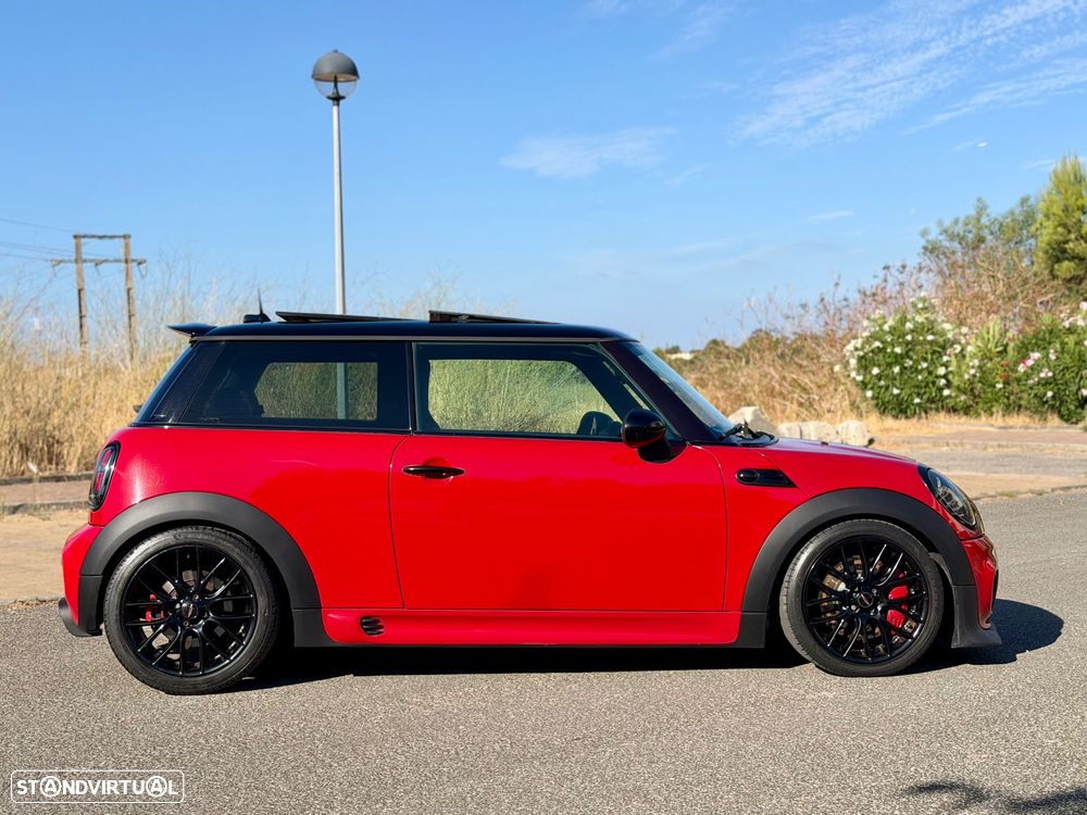 MINI 3 Portas John Cooper Works - 14