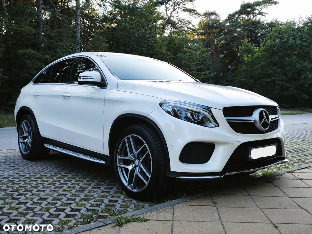 Mercedes-Benz GLE 350 d 4Matic 9G-TRONIC AMG Line - 9