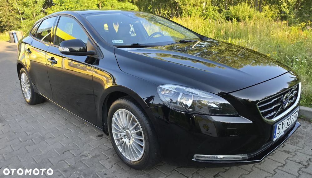 Volvo V40 T3 Momentum - 2