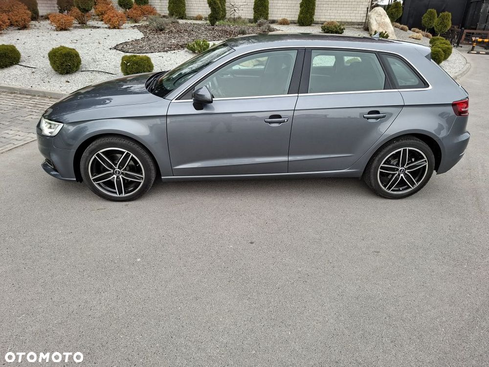 Audi A3 Sportback 2.0 TDI - 3