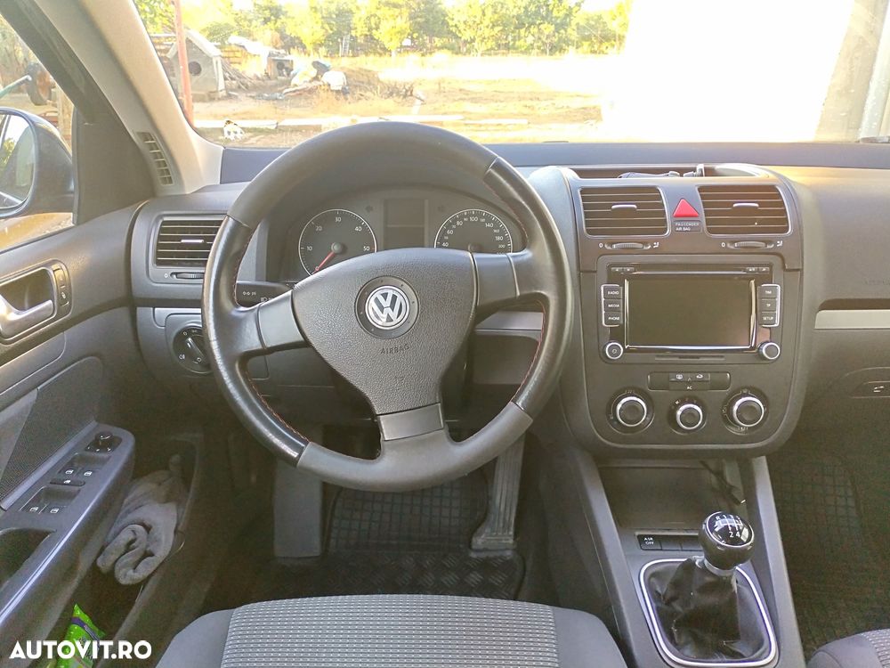 Volkswagen Golf 1.9 TDI 4Motion Trendline - 18