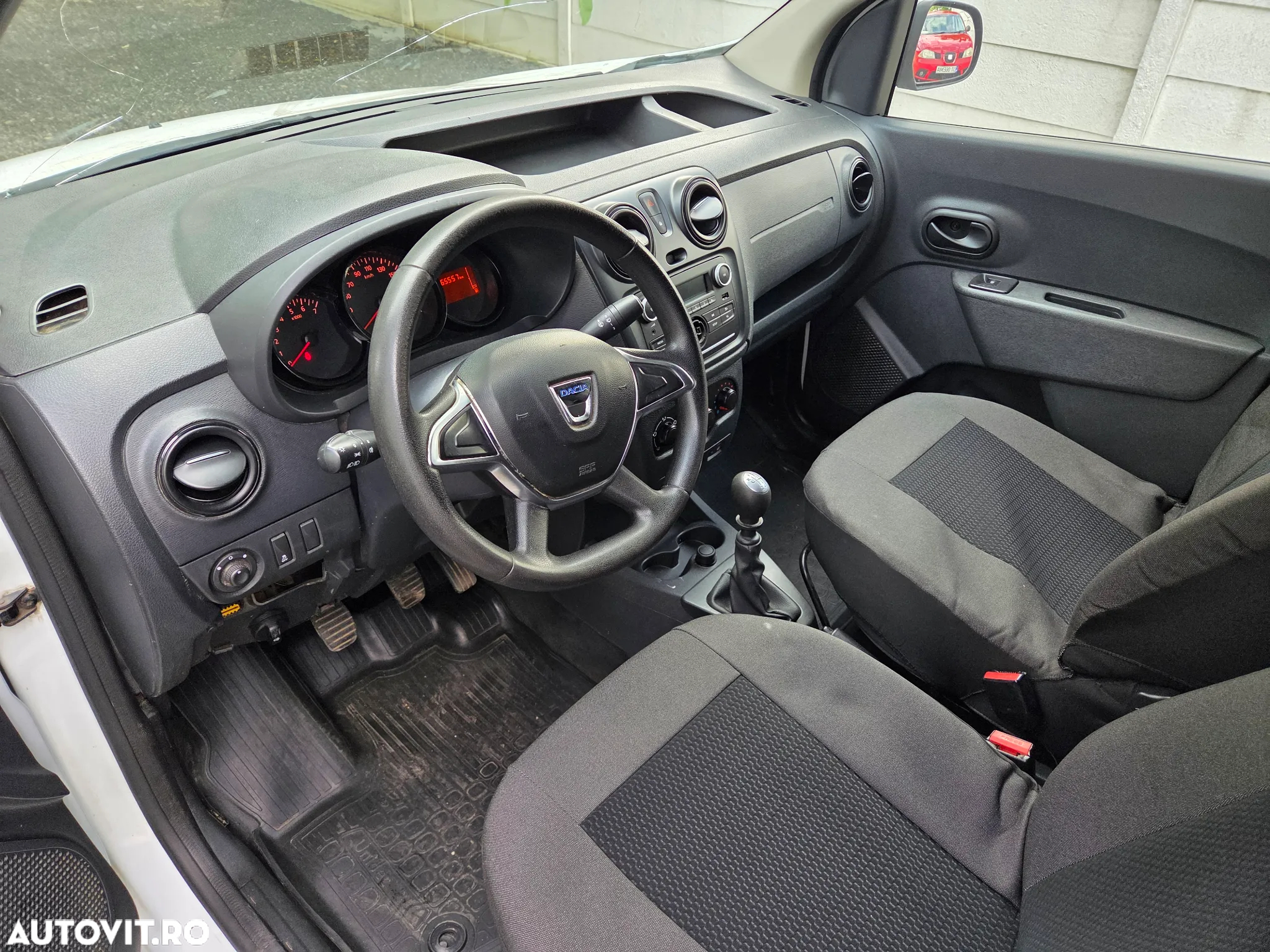 Dacia Dokker - 5
